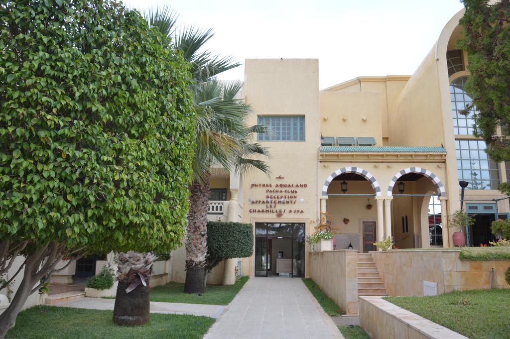 Aparthotel Les Charmilles & 4*