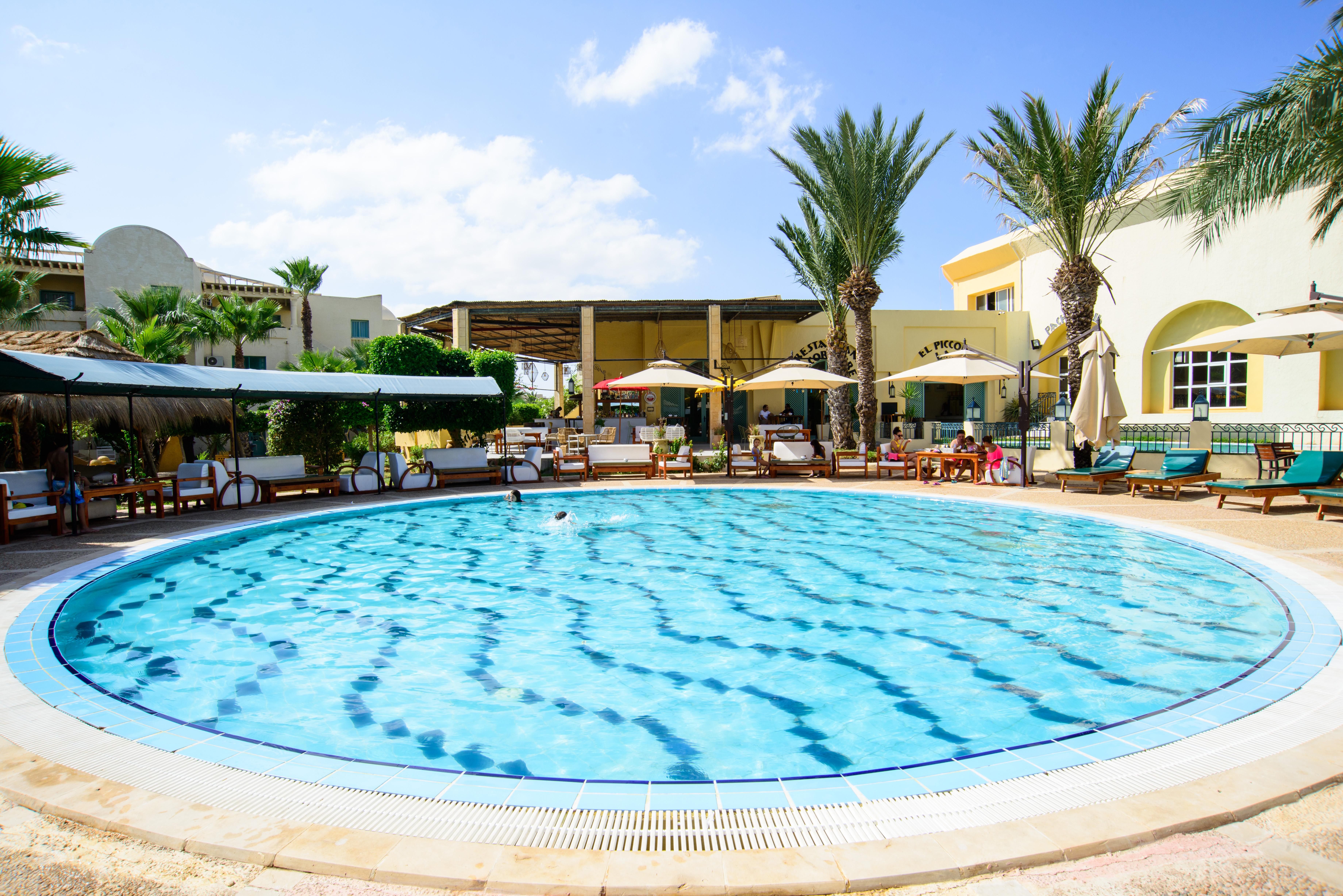 Les Charmilles & Aparthotel