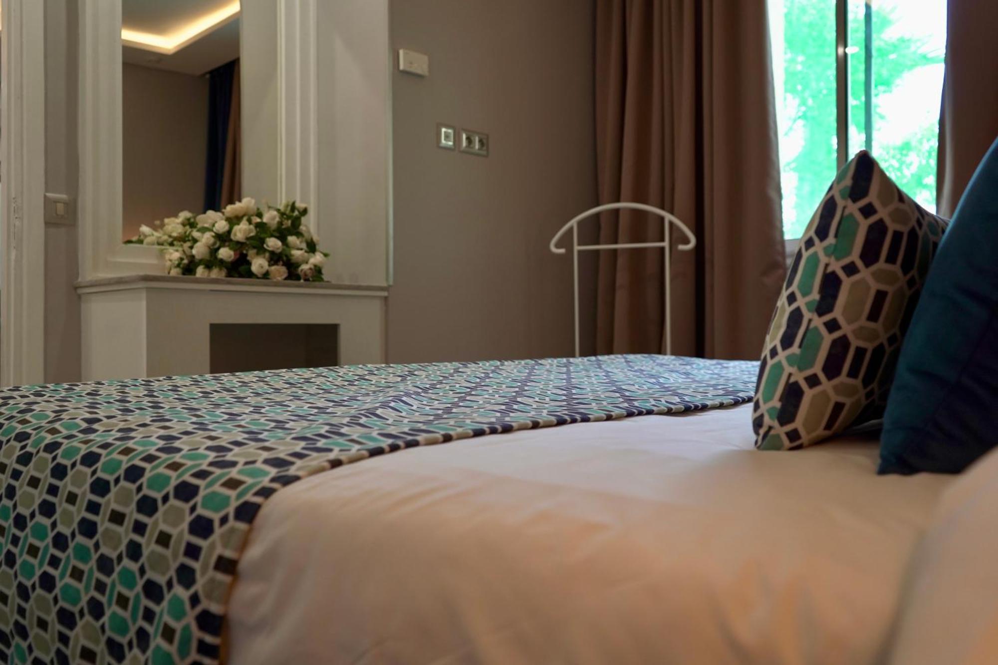 Les Charmilles & 4* La Marsa