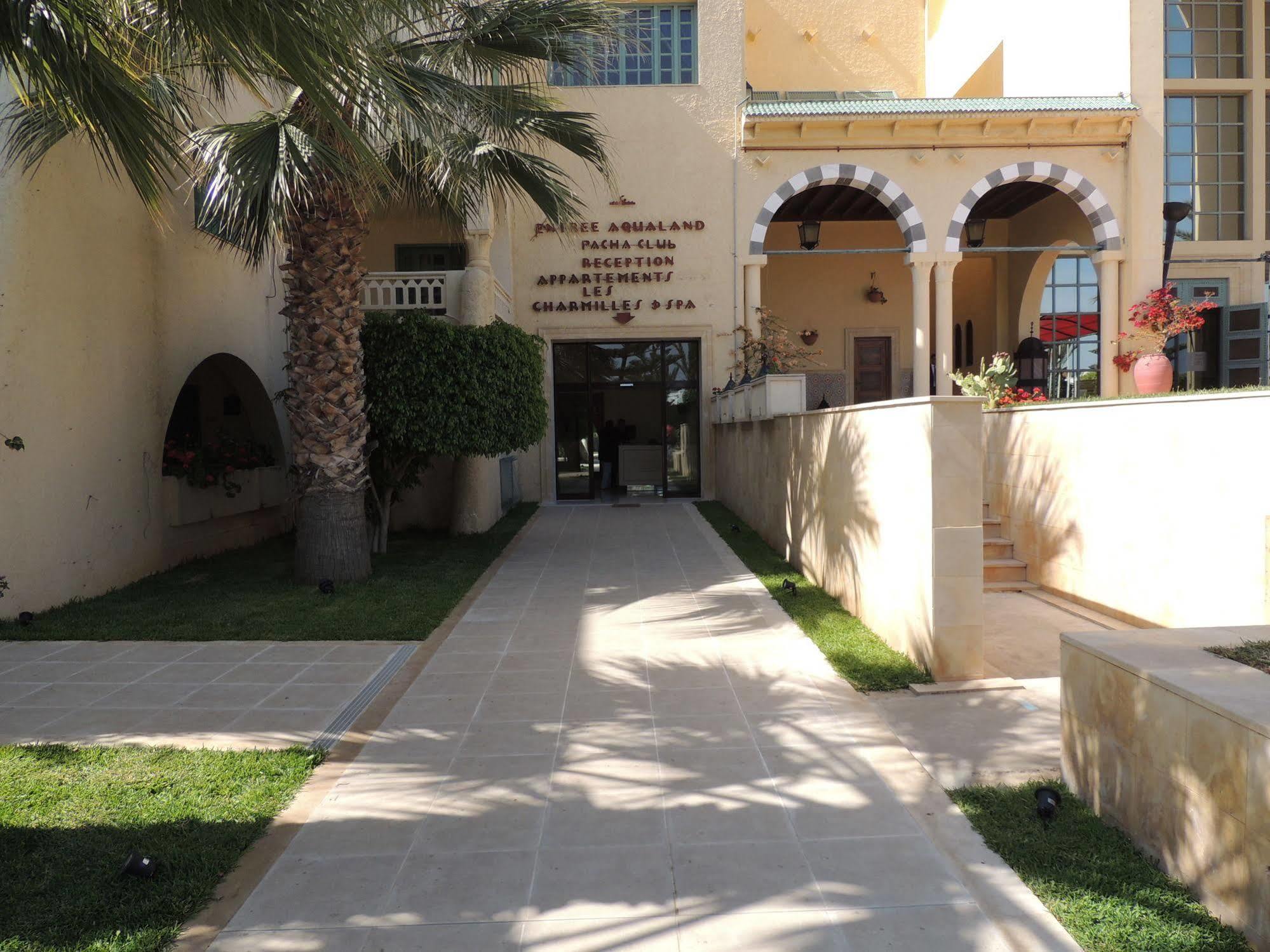 Les Charmilles & Aparthotel